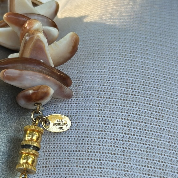 Vintage Signed Designer "Les Bernard Inc" Brown Shell Necklace - Picture 9 of 9